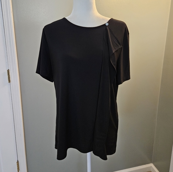 Dkny Tops - DKNY Black Short Sleeve Women's Size XL Top Ruffle New With Tags